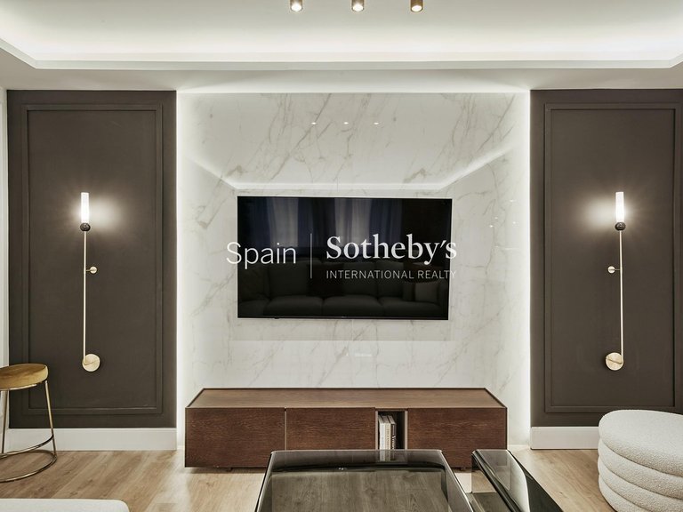 Apartment for Sale in Madrid, Madrid 27