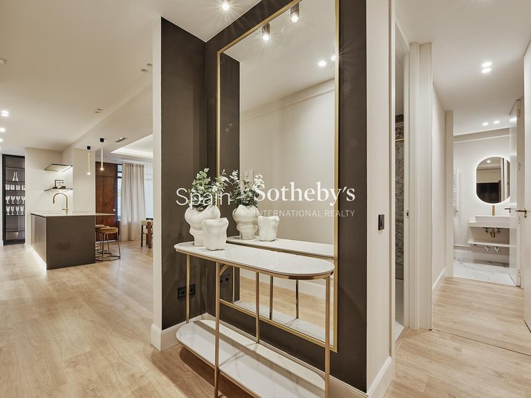 Apartment for Sale in Madrid, Madrid 14