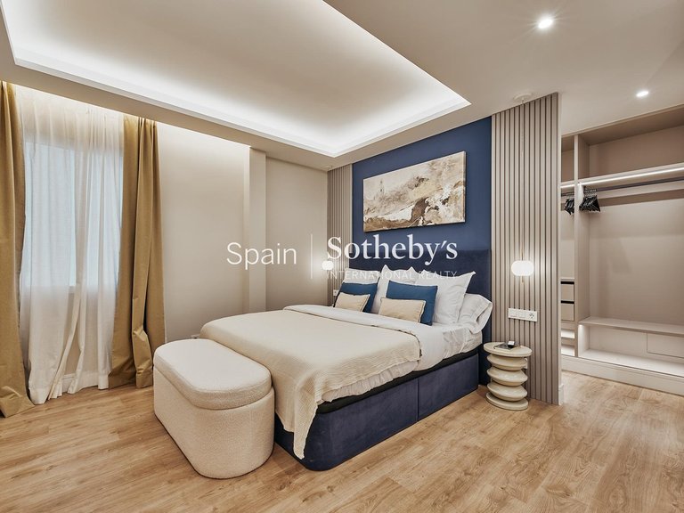 Apartment for Sale in Madrid, Madrid 5