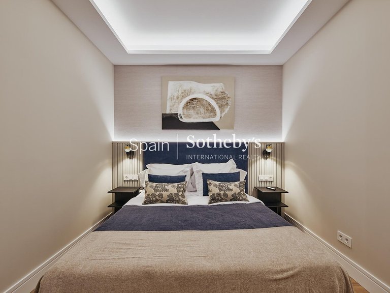 Apartment for Sale in Madrid, Madrid 8