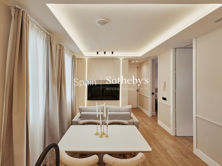 Apartment for Sale in Madrid, Madrid 3