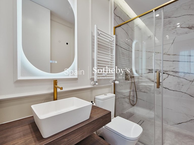 Apartment for Sale in Madrid, Madrid 15