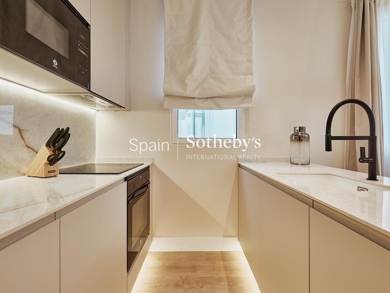 Apartment for Sale in Madrid, Madrid 6