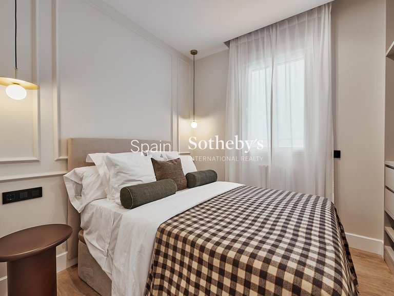 Apartment for Sale in Madrid, Madrid 13
