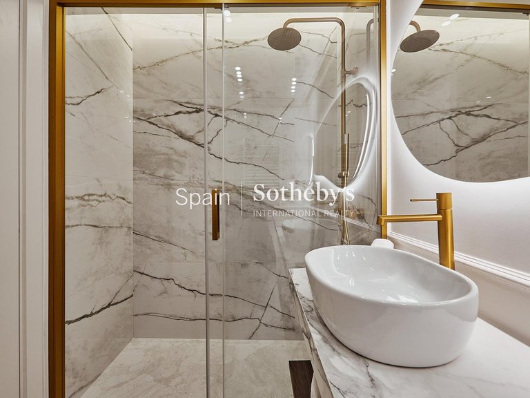 Apartment for Sale in Madrid, Madrid 25