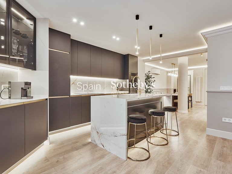 Apartment for Sale in Madrid, Madrid 7