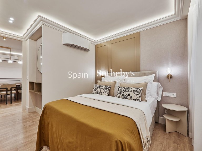 Apartment for Sale in Madrid, Madrid 16