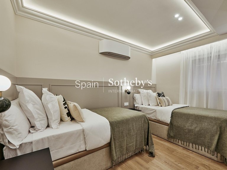 Apartment for Sale in Madrid, Madrid 21