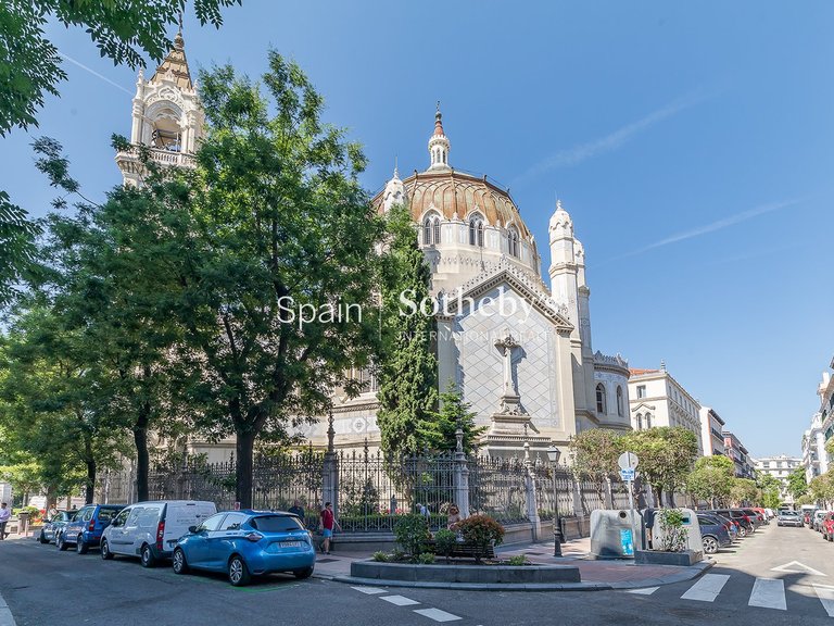 Apartment for Sale in Madrid, Madrid 9