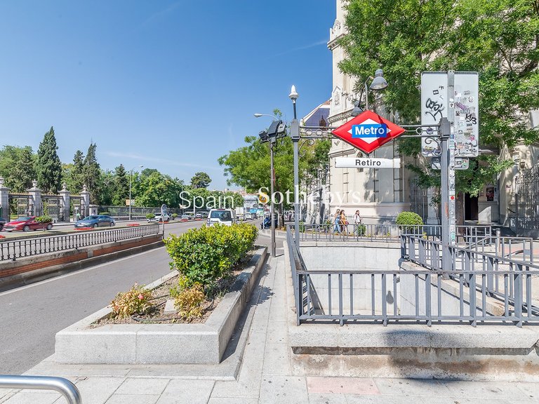 Apartment for Sale in Madrid, Madrid 15