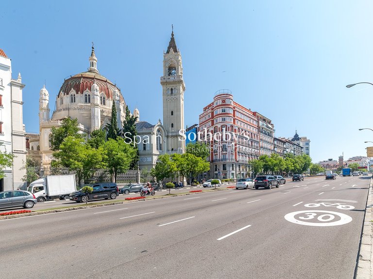Apartment for Sale in Madrid, Madrid 10