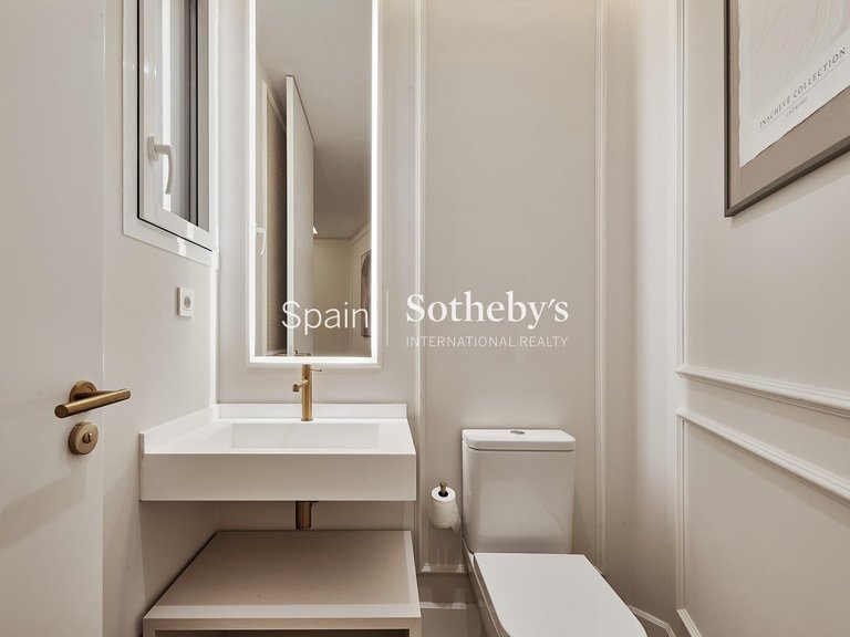 Apartment for Sale in Madrid, Madrid 30