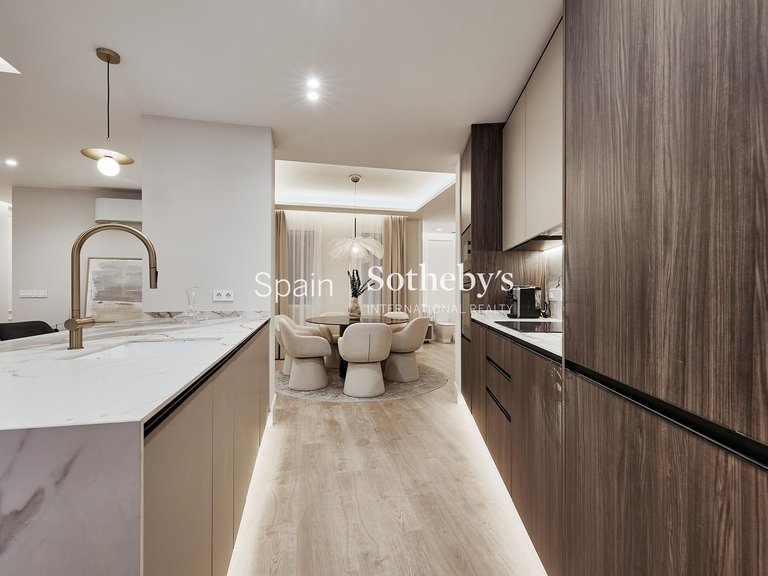 Apartment for Sale in Madrid, Madrid 9