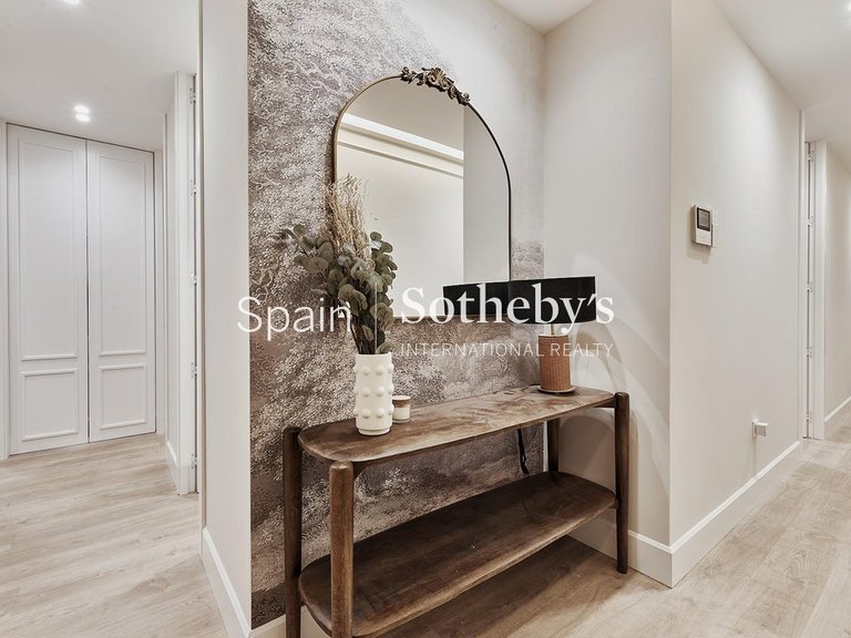 Apartment for Sale in Madrid, Madrid 12