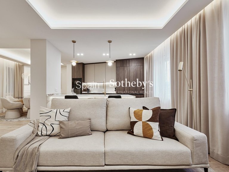 Apartment for Sale in Madrid, Madrid 2