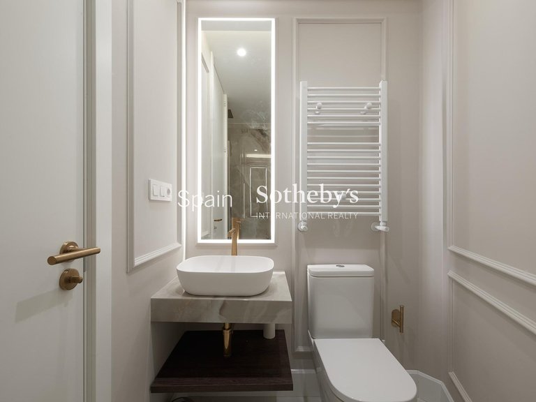 Apartment for Sale in Madrid, Madrid 31