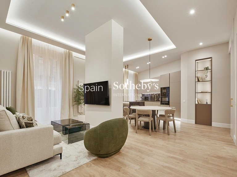 Apartment for Sale in Madrid, Madrid 1