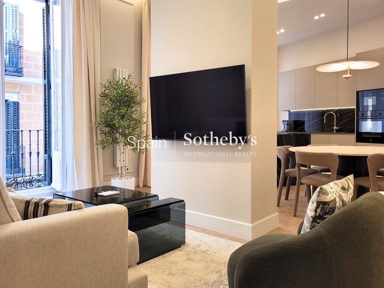 Apartment for Sale in Madrid, Madrid 32