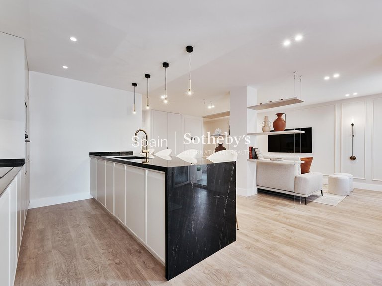 Apartment for Sale in Madrid, Madrid 7