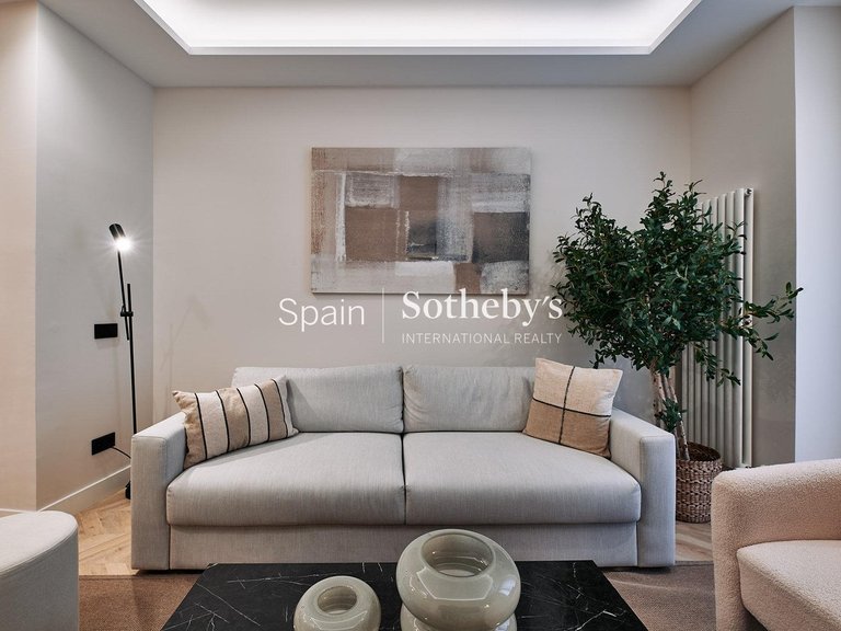 Apartment for Sale in Madrid, Madrid 2