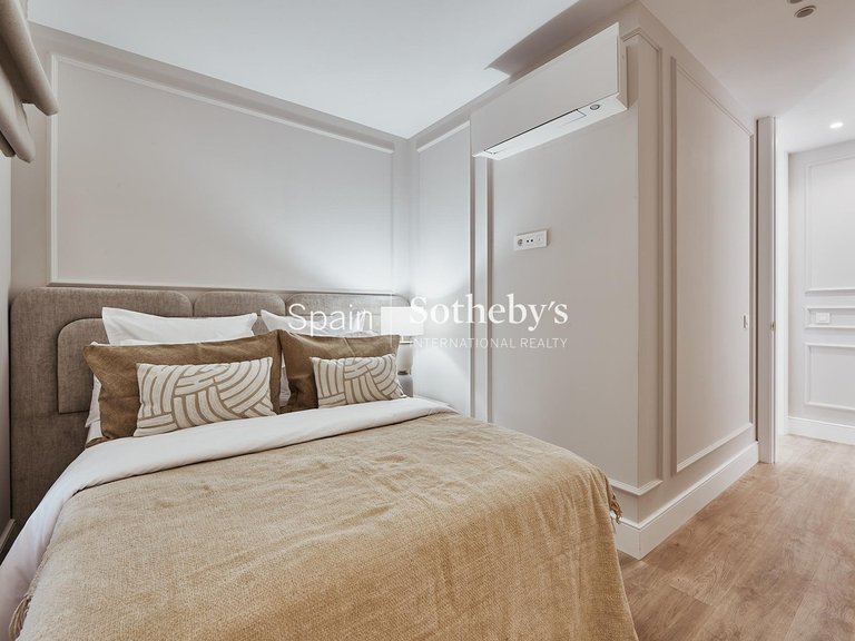 Apartment for Sale in Madrid, Madrid 19