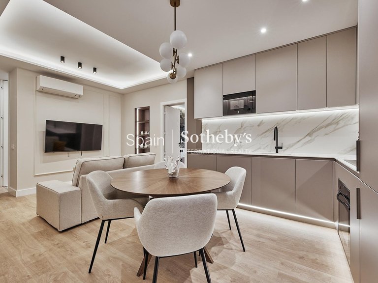 Apartment for Sale in Madrid, Madrid 3