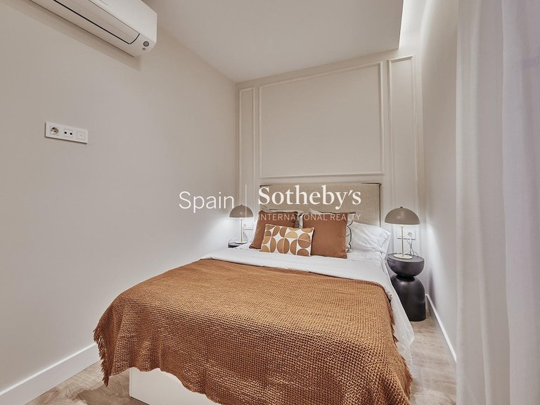 Apartment for Sale in Madrid, Madrid 17