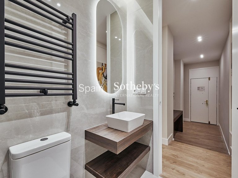 Apartment for Sale in Madrid, Madrid 20