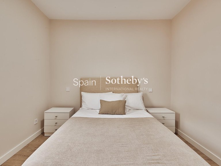 Apartment for Sale in Madrid, Madrid 19