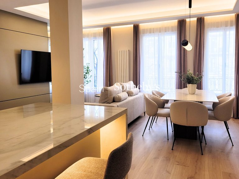 Apartment for Sale in Madrid, Madrid 28