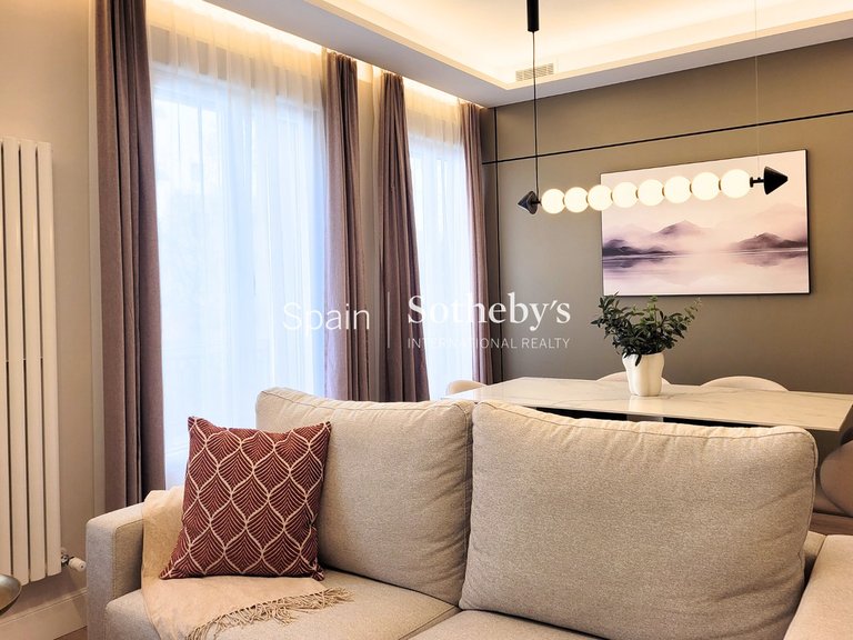 Apartment for Sale in Madrid, Madrid 32