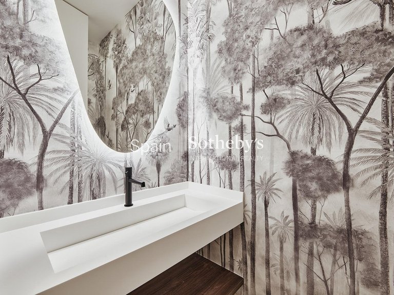 Apartment for Sale in Madrid, Madrid 11