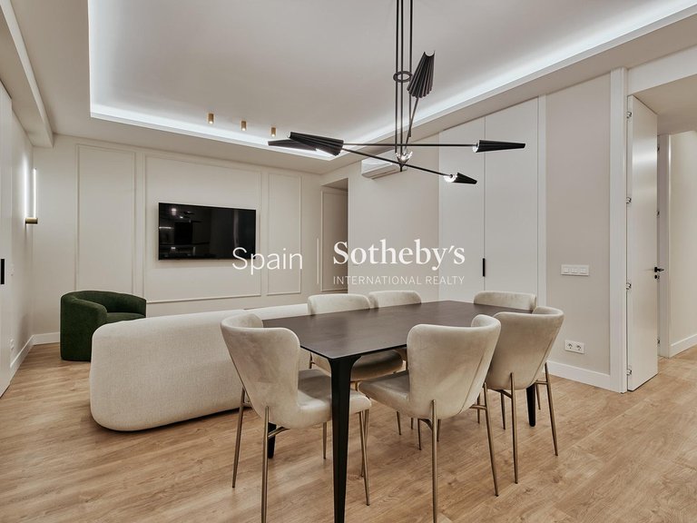 Apartment for Sale in Madrid, Madrid 14