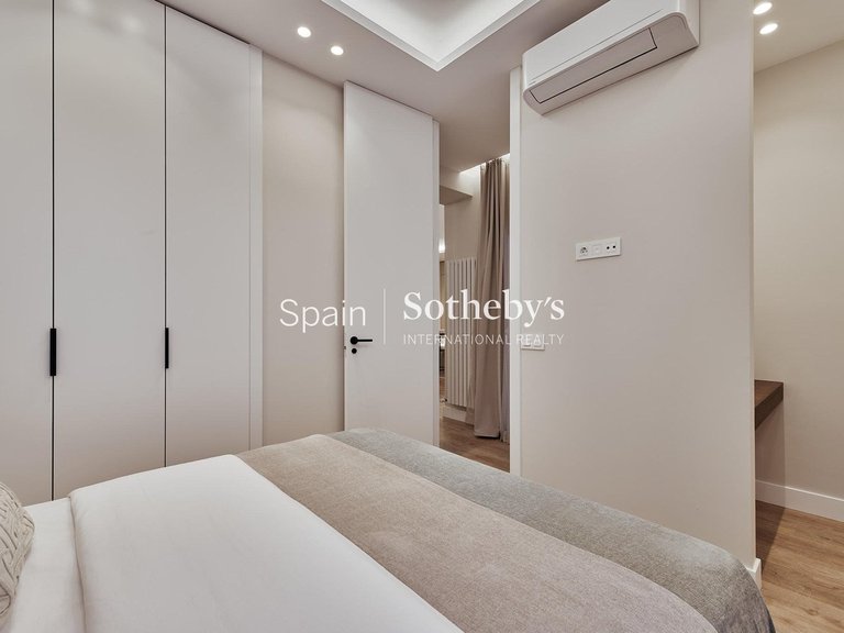 Apartment for Sale in Madrid, Madrid 33