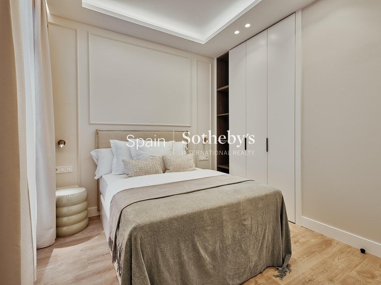 Apartment for Sale in Madrid, Madrid 35