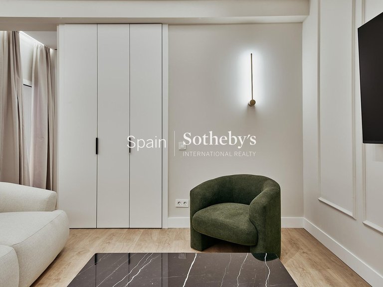 Apartment for Sale in Madrid, Madrid 12