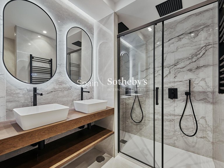 Apartment for Sale in Madrid, Madrid 40