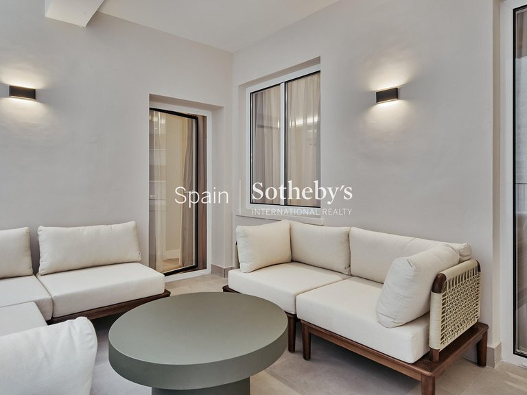 Apartment for Sale in Madrid, Madrid 17