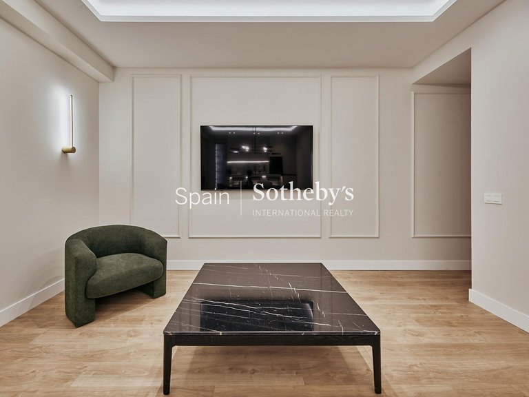 Apartment for Sale in Madrid, Madrid 13