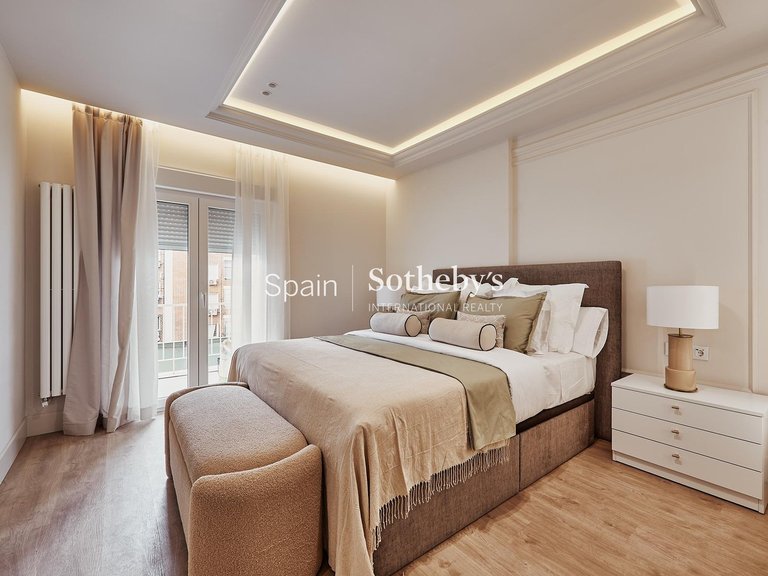 Apartment for Sale in Madrid, Madrid 17