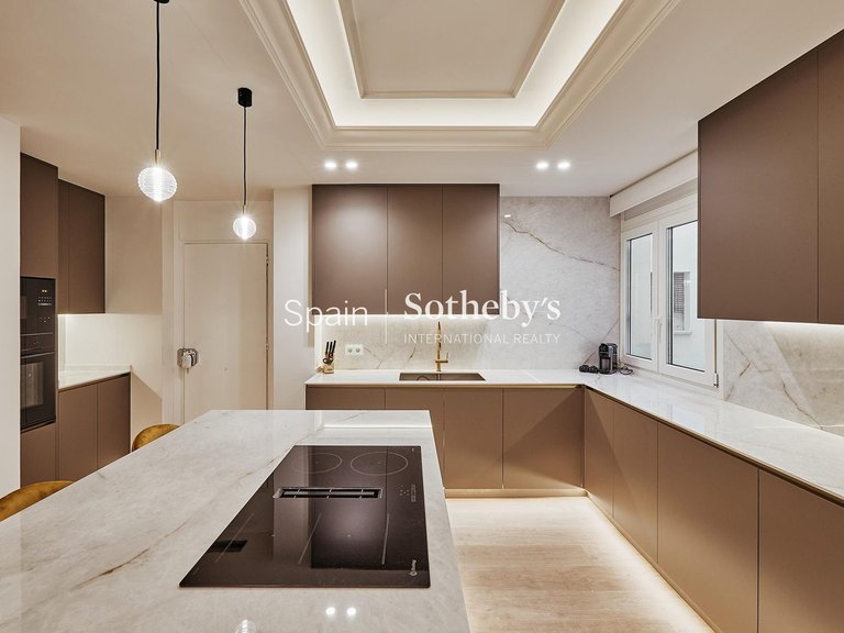 Apartment for Sale in Madrid, Madrid 12