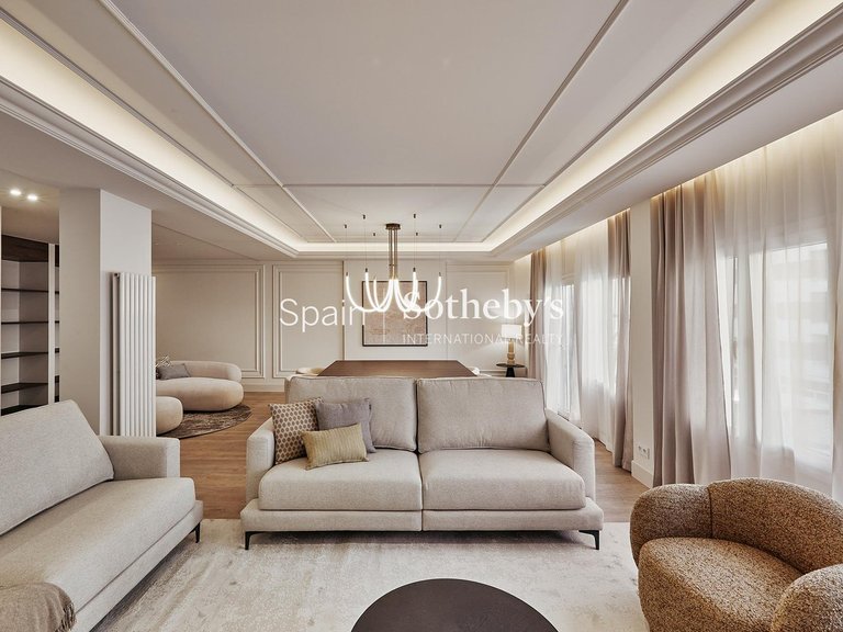 Apartment for Sale in Madrid, Madrid 2