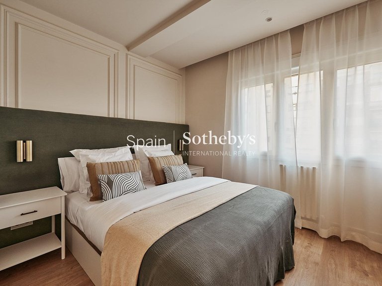 Apartment for Sale in Madrid, Madrid 22