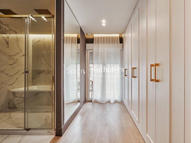 Apartment for Sale in Madrid, Madrid 26