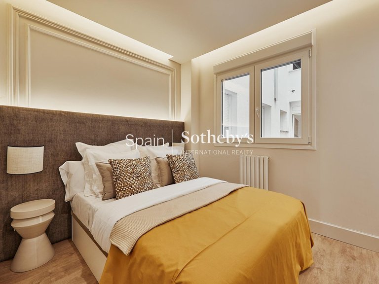 Apartment for Sale in Madrid, Madrid 21