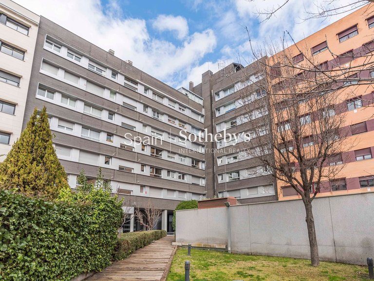 Apartment for Sale in Madrid, Madrid 39