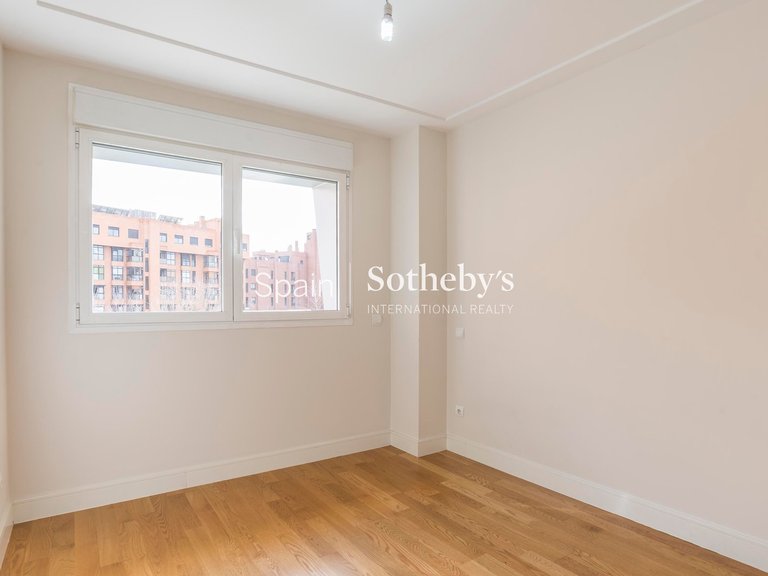 Apartment for Sale in Madrid, Madrid 27