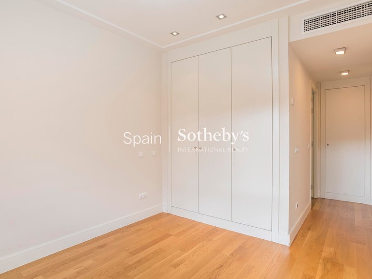 Apartment for Sale in Madrid, Madrid 20