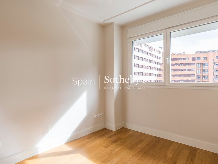 Apartment for Sale in Madrid, Madrid 9