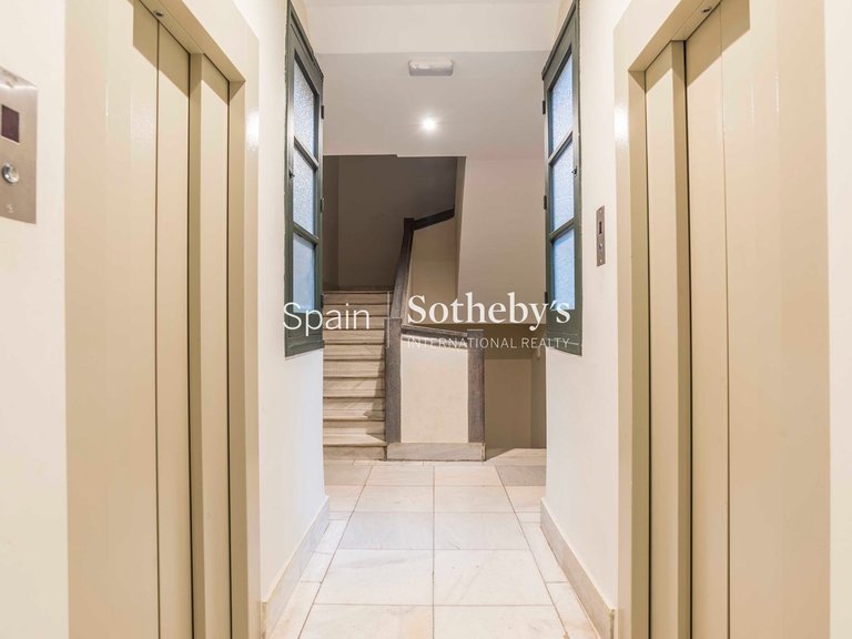 Apartment for Sale in Madrid, Madrid 34